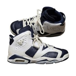 Youth Size 3Y Air Jordan 6 Retro White/Midnight Navy Sneakers 384666-141